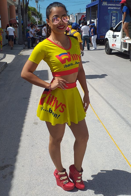 uniformes-pera-edecanes